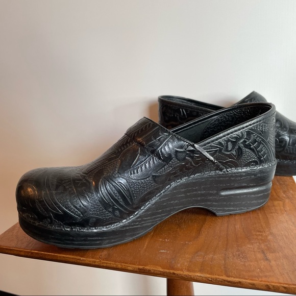 Dansko Textured Clogs - Picture 6 of 11